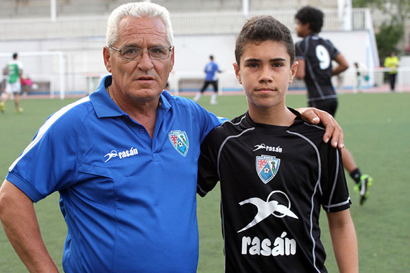 Ramírez ha entrenado al Infantil D ayudado por Paco Cañeque, Jesús Rosado y su hijo Óscar Ramírez.