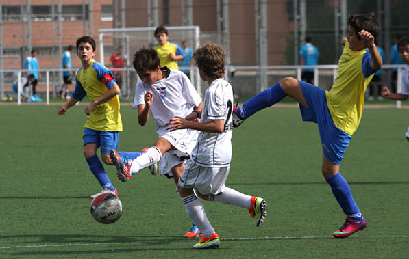Los Benjamines se estrenan contra los grandes de la competición.
