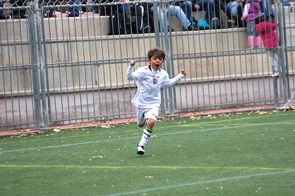 EDM Benjamnines
