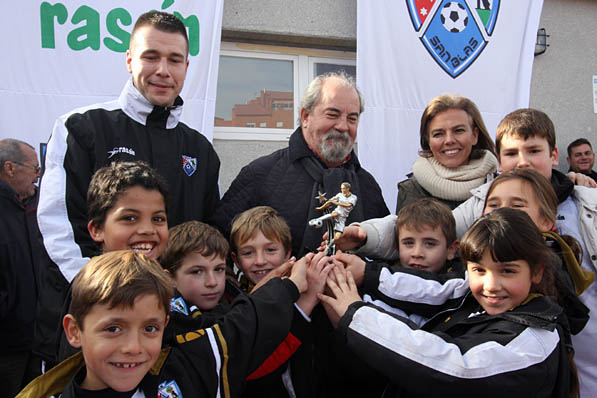 Éxito deportivo y de público en el II Torneo de Navidad de la EDM