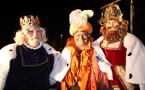 La Escuela Deportiva Municipal de San Blas ha participado en la Cabalgata de Reyes del distrito de San Blas-Canillejas.