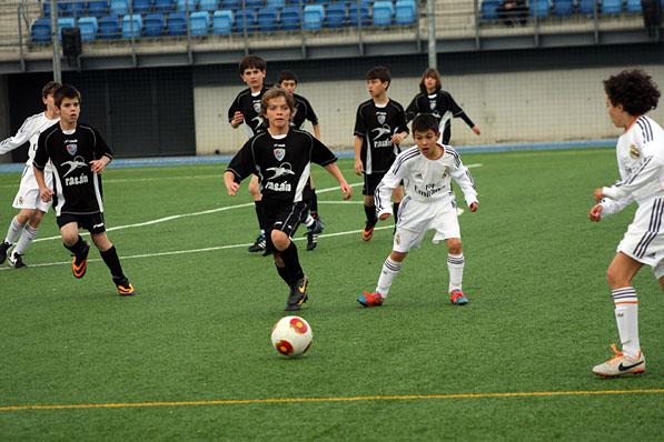 Los jugadores del Alevín A realizaron un gran partido en Valdebebas.