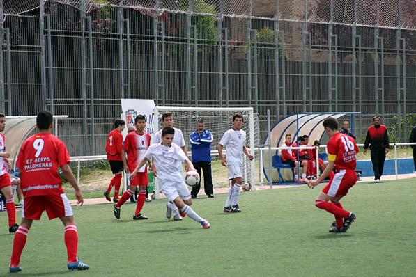 El juvenil C no pudo con el Palomeras acusando las bajas.
