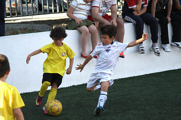 Los chupetines cumplen en su primer año como futbolistas