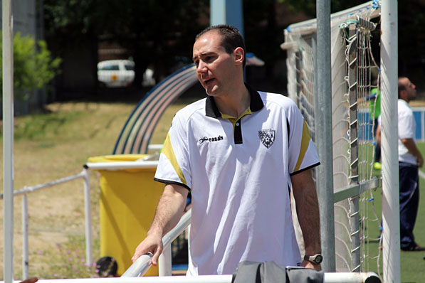 El nuevo director deportivo, Víctor Andrés Canales, asume la responsabilidad con ganas e ilusión.
