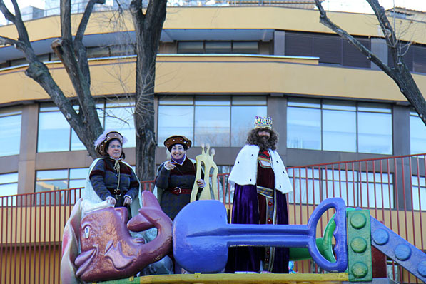 La EDM San Blas participó en la Cabalgata de Reyes de San Blas-Canillejas