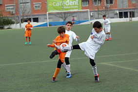 Benjamín J, H